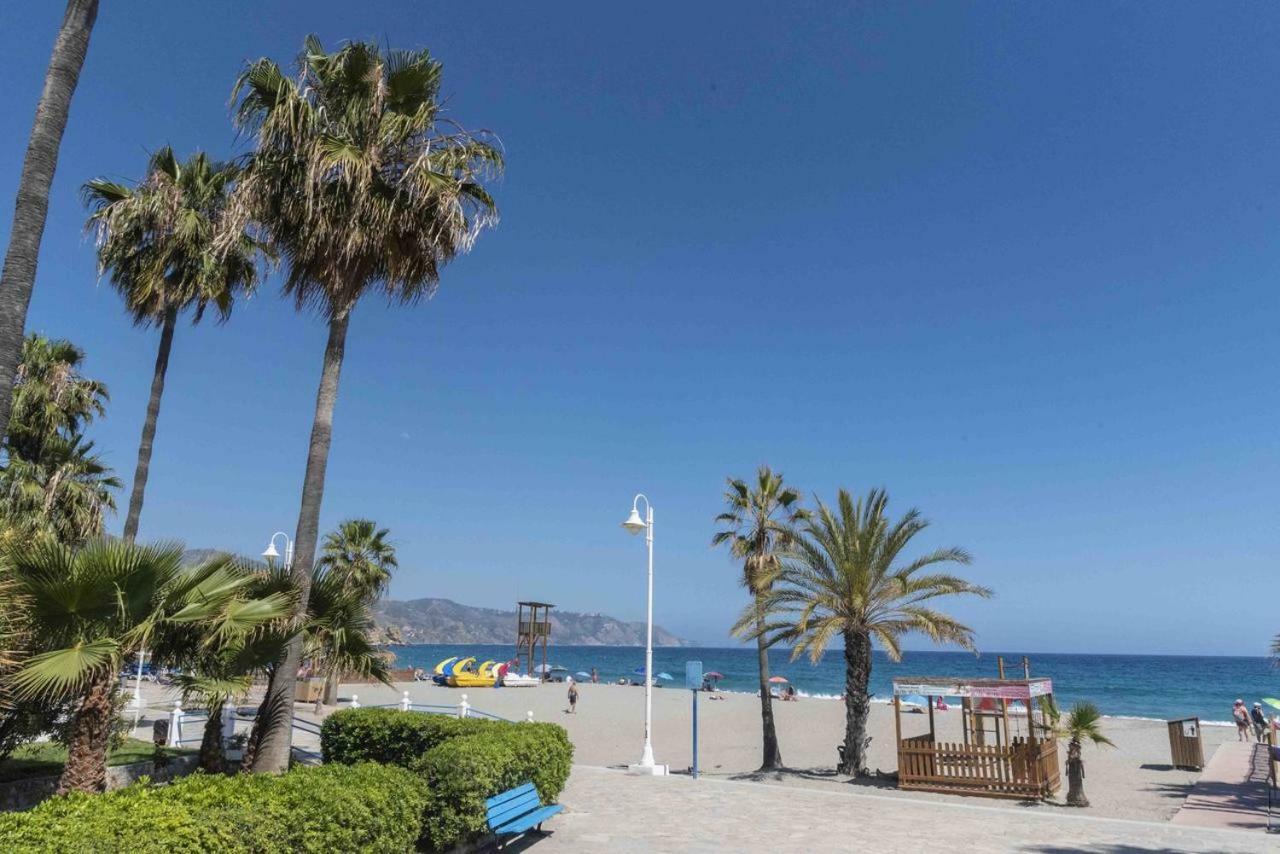 Burriana Beach Apartment Нерха Екстериор снимка