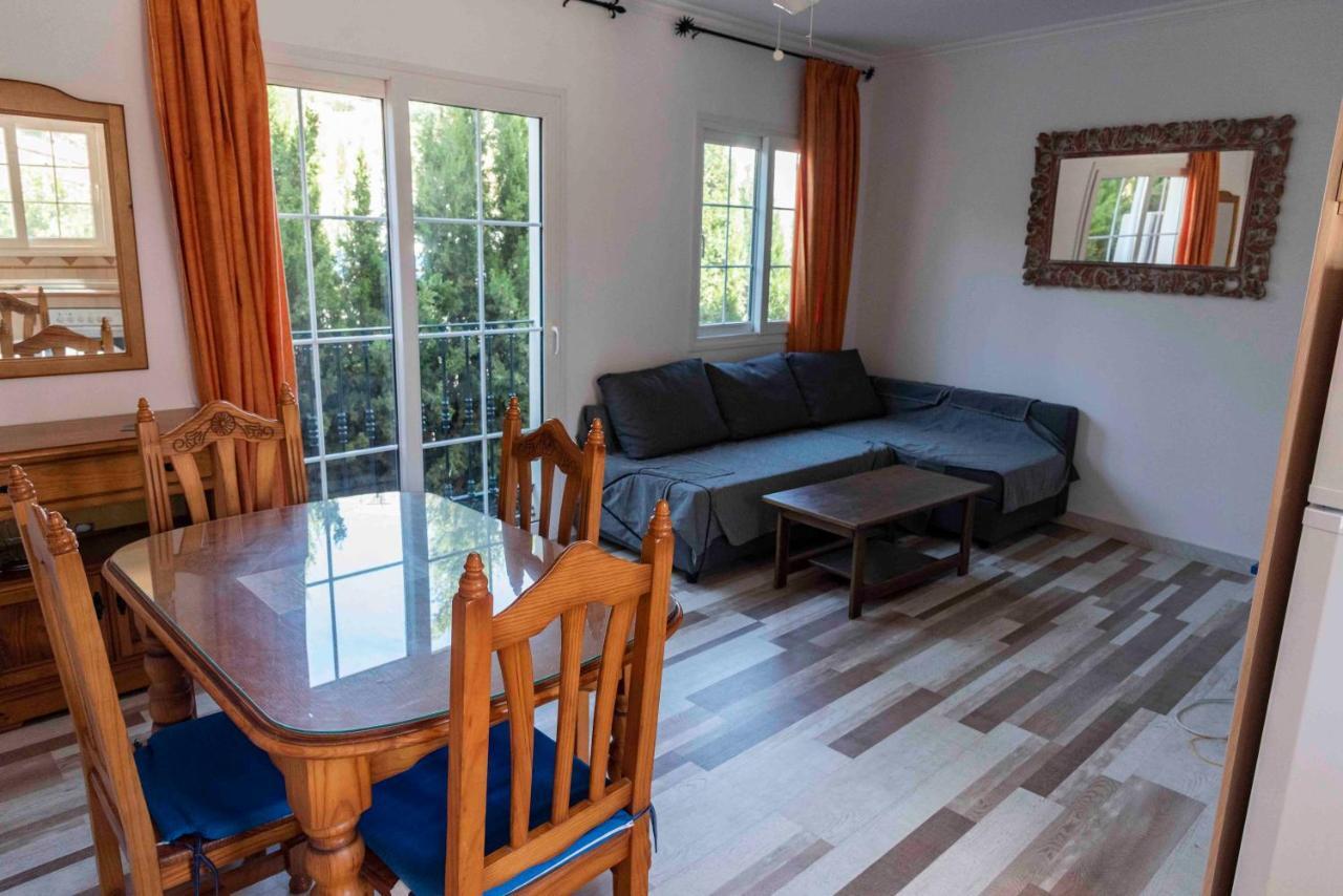 Burriana Beach Apartment Нерха Екстериор снимка